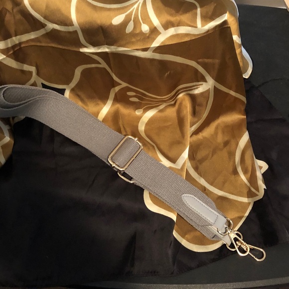 NWOT Crossbody Straps And Purse Extender Lot - Picture 8 of 9